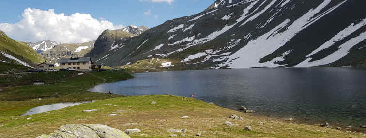 Hommage aux Origines