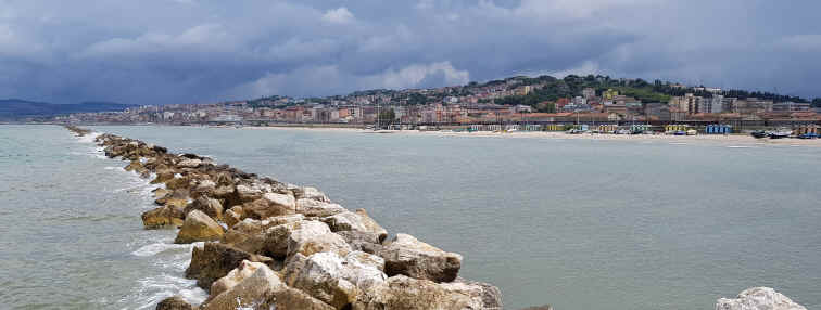 Hommage aux Origines