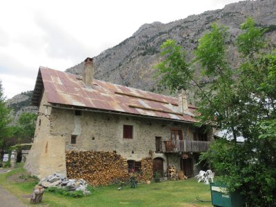 Alpes Gr 5 Sud - Modane Menton — étape 2 : Vallée étroite - Plampinet