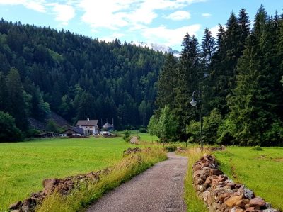 Hommage aux Origines — étape 18 : Montagna > Passo Manghen