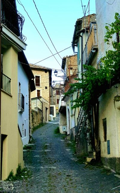 Hommage aux Origines — étape 37 : Alanno > Villa Santa Lucia degli Abruzzi